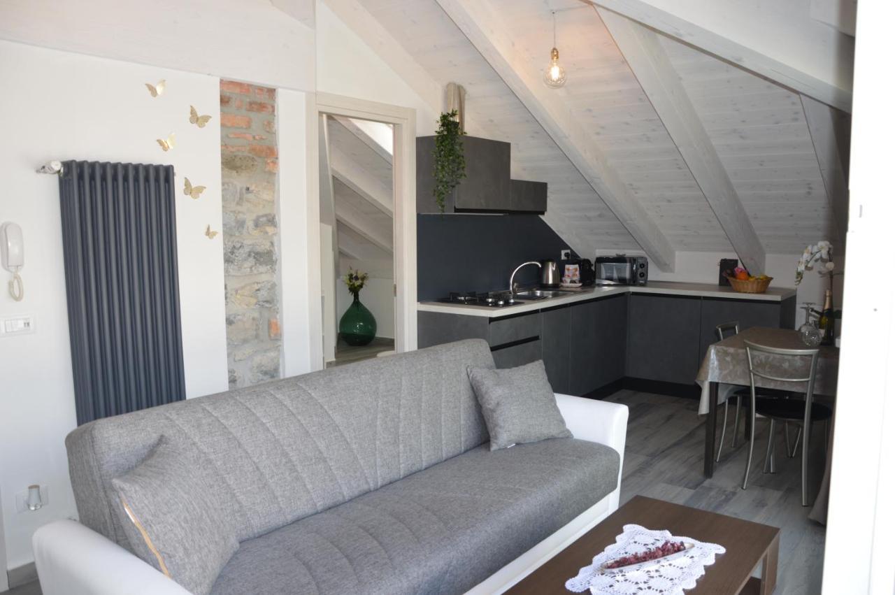 White Suite - Jacuzzi, Swimming Pool & Lake View Lezzeno Exteriör bild